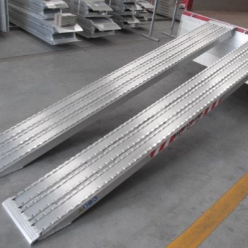 Auffahrrampen Schwerlast M105F bis zu 29t